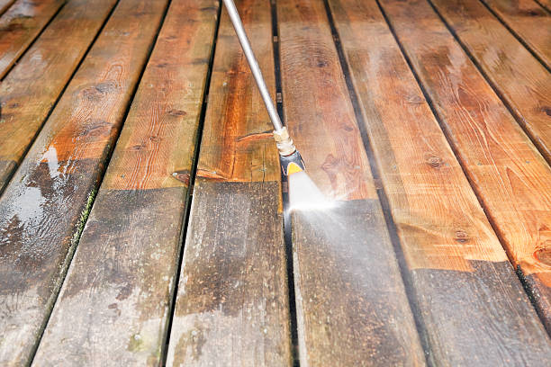 Best Gutter Cleaning  in Milpitas, CA